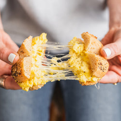 Cheesy Egg Breakfast Pagel